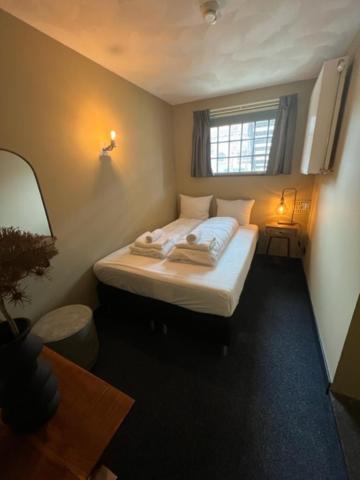 Hotel Oostereiland ホールン エクステリア 写真