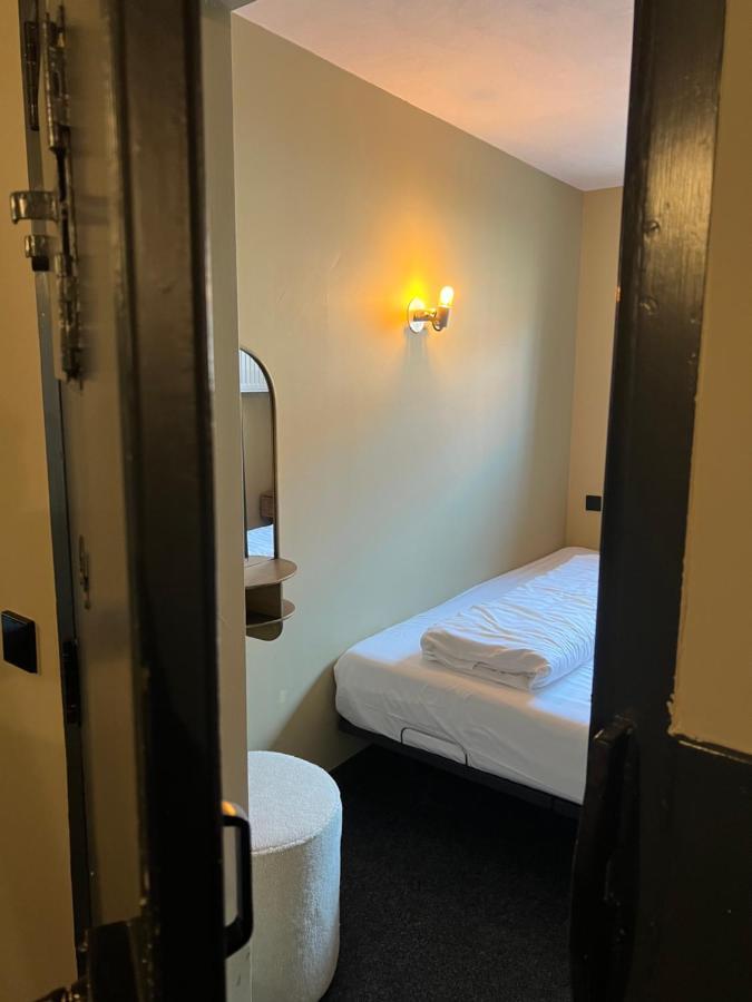 Hotel Oostereiland ホールン エクステリア 写真
